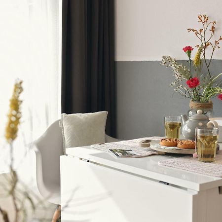 كالانتسوج Modern Suites Near Beach المظهر الخارجي الصورة